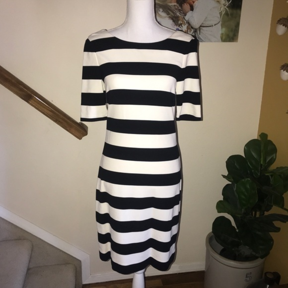 Banana republic black‎ white striped knit dress 6
